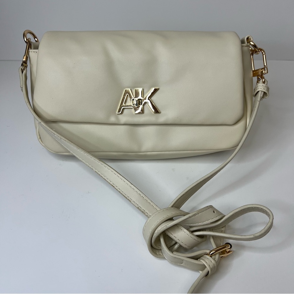 Anne Klein Rhea Crossbody Ivory Gold Hardware NWOT Detachable Strap Logo